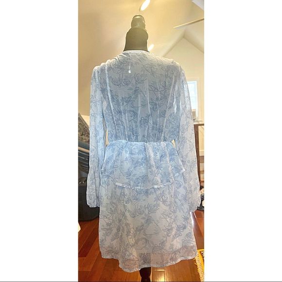 Simplee White & Blue Floral Ruffle Bishop Sleeve Romantic Spring Dress - Picture 5 of 13